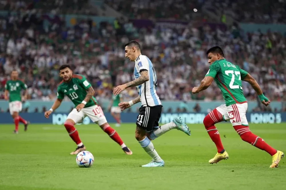 El DT Scaloni cuida a Di María y prueba dos variantes en su puesto