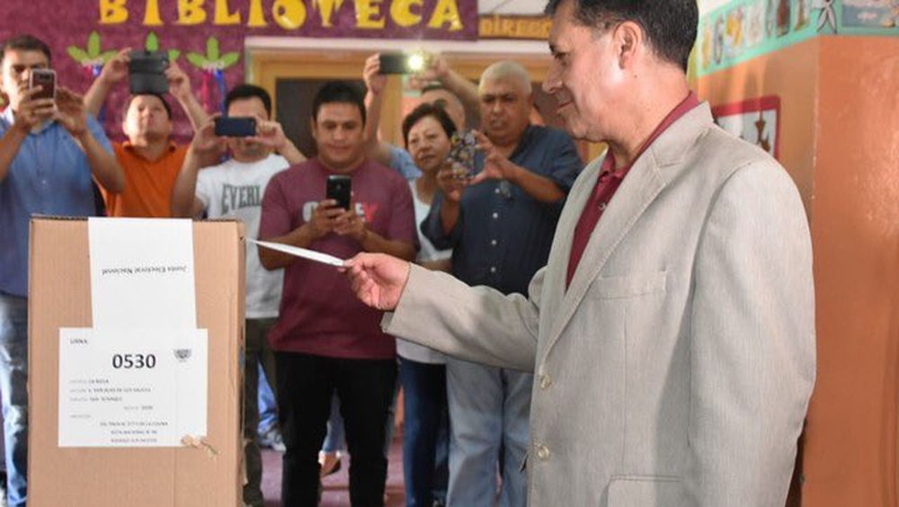 El “Sí” tiene leve ventaja y Casas se encamina a una nueva candidatura