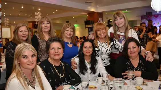 Té por el Día de la Secretaria