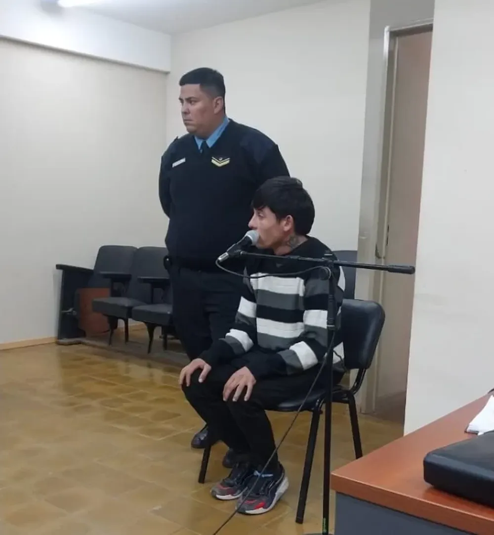 Le robó la bici a una mujer que hacía compras y lo condenaron a prisión condicional