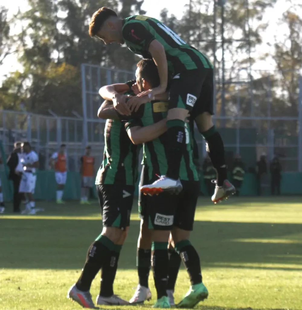 San Martín saldrá a buscar refuerzos