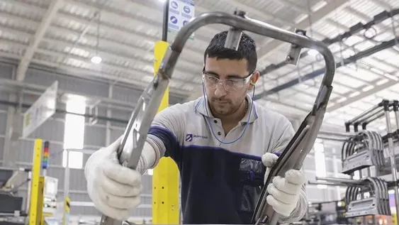 Fuerte apoyo desde la industria