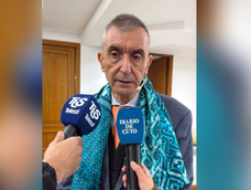 nelson castro sobre el periodismo: es un instrumento fundamental para hacer a las sociedades democraticas mas plurales y transparentes