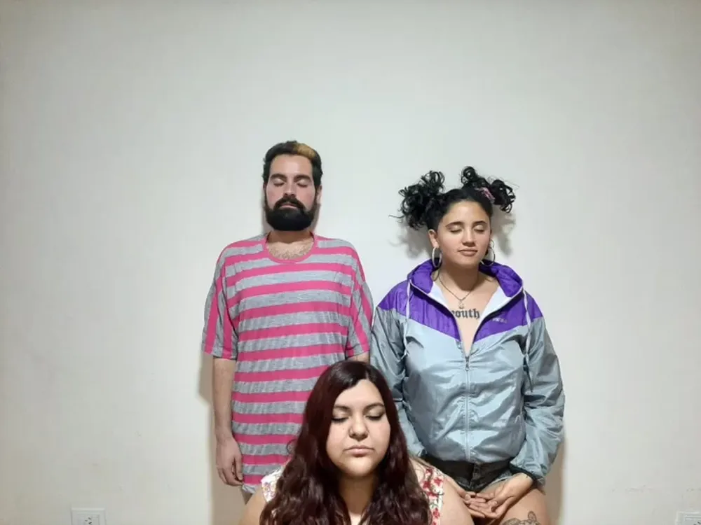 La muerte en el centro escena