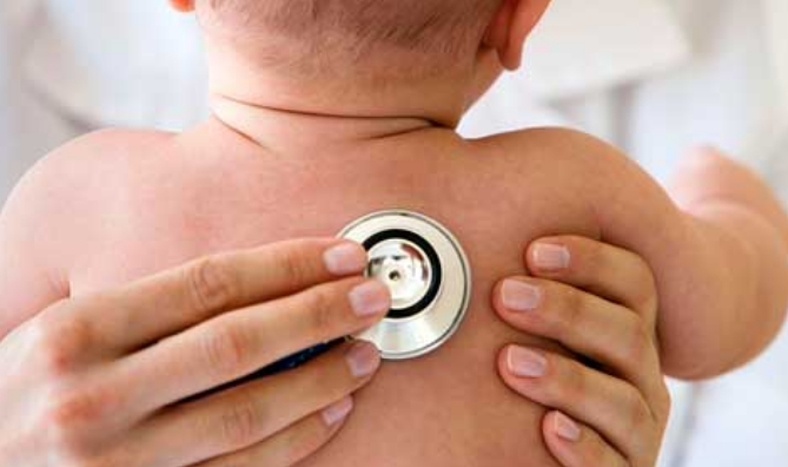 En época de bronquiolitis es clave seguir medidas de higiene y la ventilación de espacios