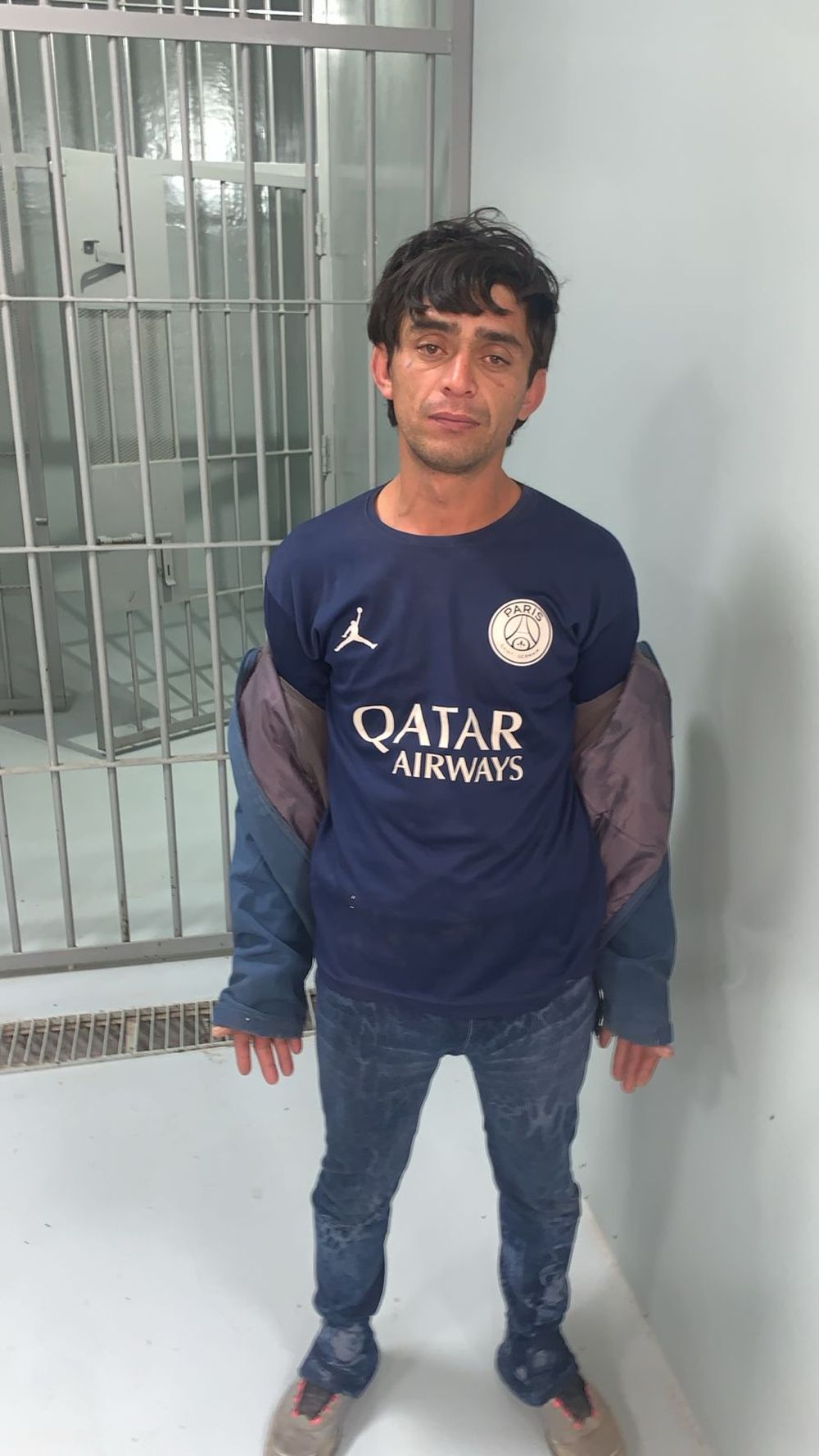 El detenido intentó asaltar a una adolescente y le robó el celular a un hombre.&nbsp;