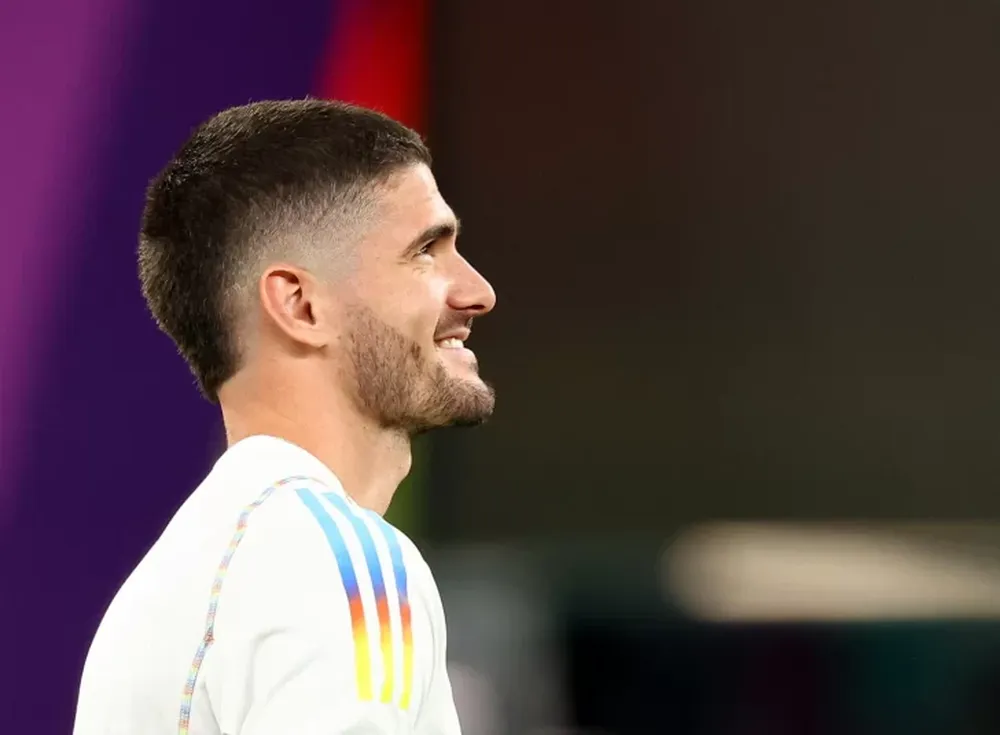 [VIDEO] De Paul cantó al ritmo de la hinchada