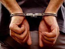 Violento episodio en recital de Q’Lokura: ataque en un caso de Policiales que terminó con un detenido. Violento episodio en recital de Q’Lokura: ataque en un caso de Policiales que terminó con un detenido.