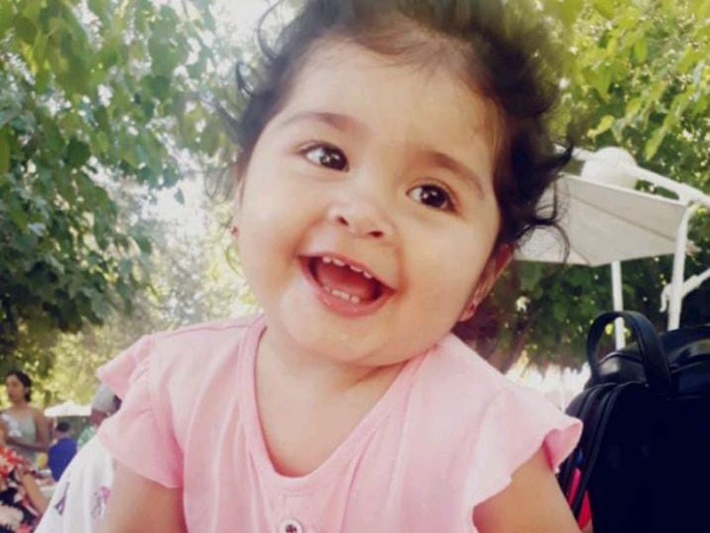 Una marcha para reclamar por la muerte de una beba: sus padres denuncian mala praxis