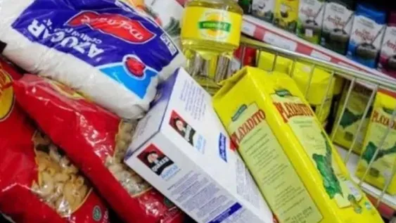 Familia tipo necesitó casi $500.000 para no caer en la pobreza