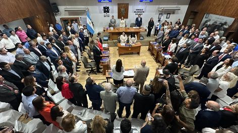 con un mensaje de orden y transparencia, laciar abrio las sesiones del concejo y defendio su modelo de gestion para capital