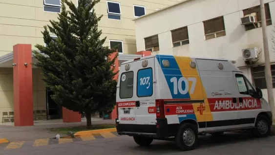 Un joven quedó en grave estado al caer del cuatriciclo que manejaba en Valle Fértil