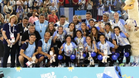 Con fuerte recambio y nuevo DT, Las Águilas vuelven a la actividad tras ganar el Mundial en San Juan