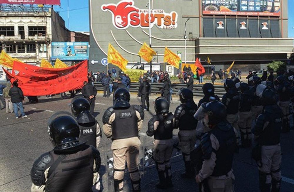 Disminuyen hasta un 21% los contagios bonaerenses