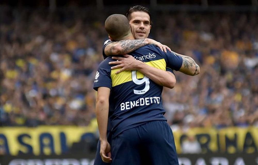 Benedetto y Gago volverán después del Mundial