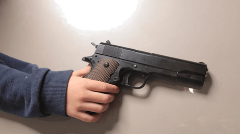 Revuelo en un colegio sanjuanino por un alumno que llevó un “arma”