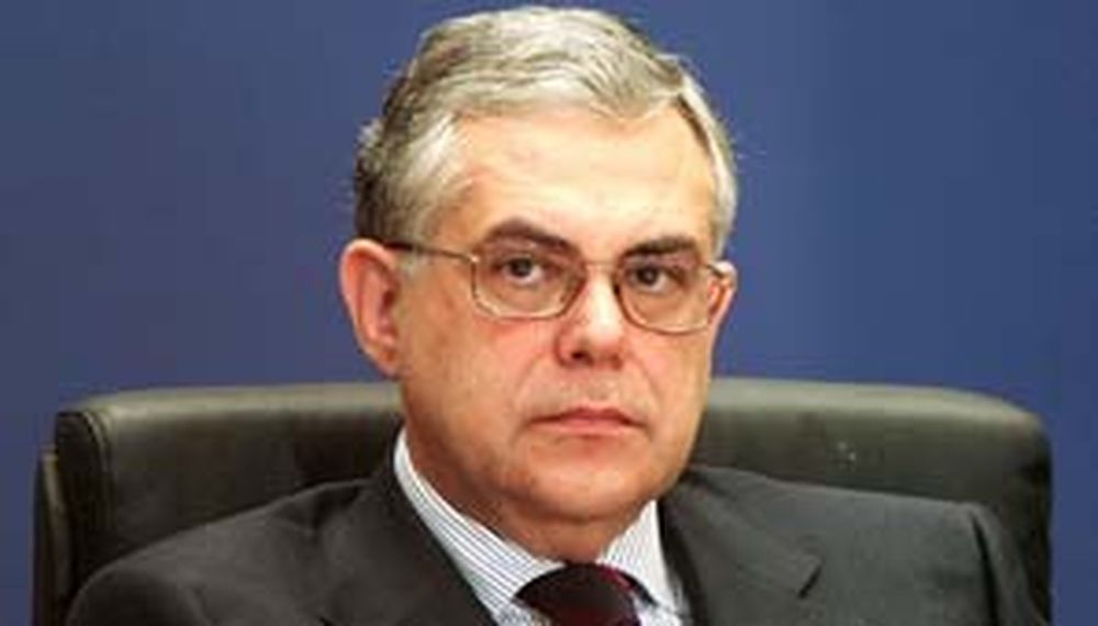 Lucas Papademos es el nuevo primer ministro de Grecia