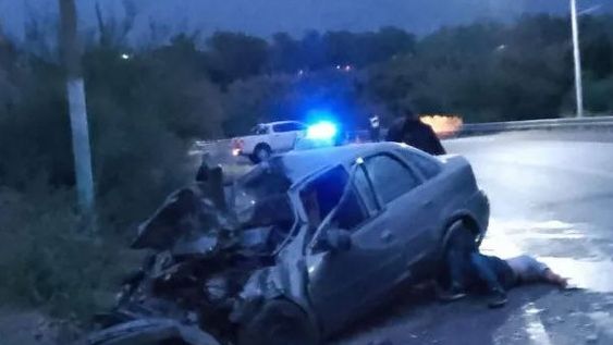 Heridos al chocar un micro