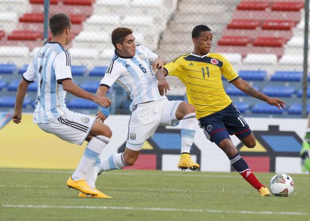 La selección sub-20 rescató un punto en el final ante Colombia