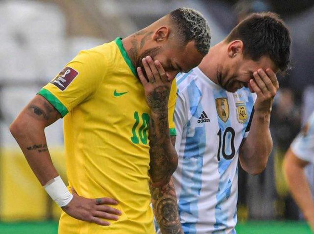 Interrumpieron el partido Brasil – Argentina y los memes no se hicieron esperar