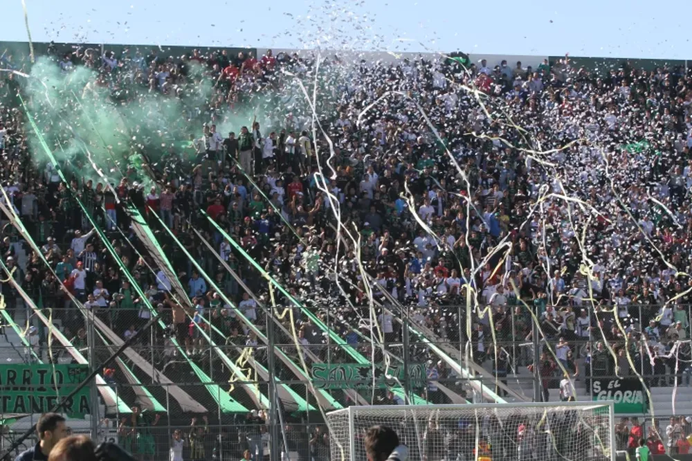 Las entradas para ver a un equipo de la Superliga subirán un 25 por ciento