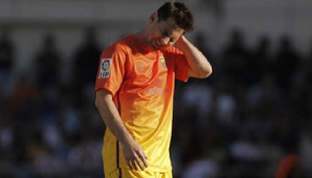 Por una lesión, Messi no jugará el resto de la temporada