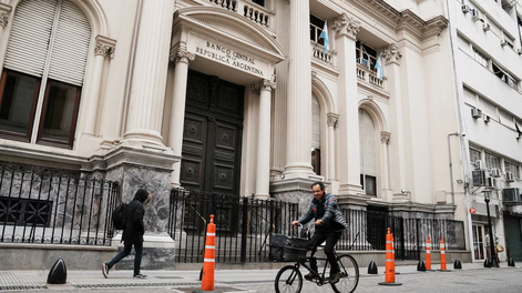 La autoridad monetaria hilvanó 79 jornadas consecutivas con saldo comprador en el mercado cambiario.&nbsp;