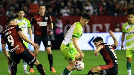 Defensa y Justicia sorprendió a Newell’s en Rosario