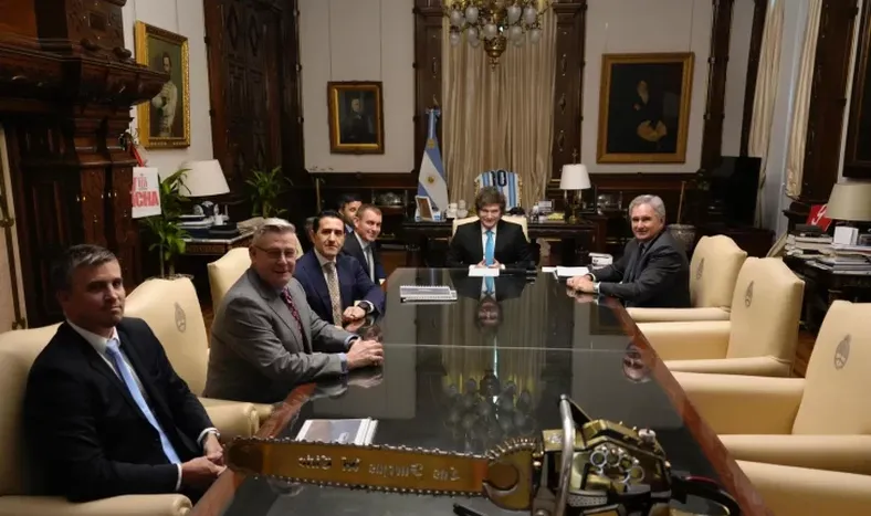 Milei recibió a empresarios del proyecto Vicuña para analizar en depósitos de cobre en San Juan
