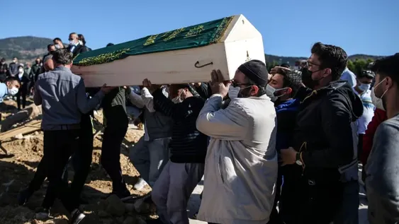 Confirmaron al menos 27 muertos por el sismo que afectó a Grecia y Turquía