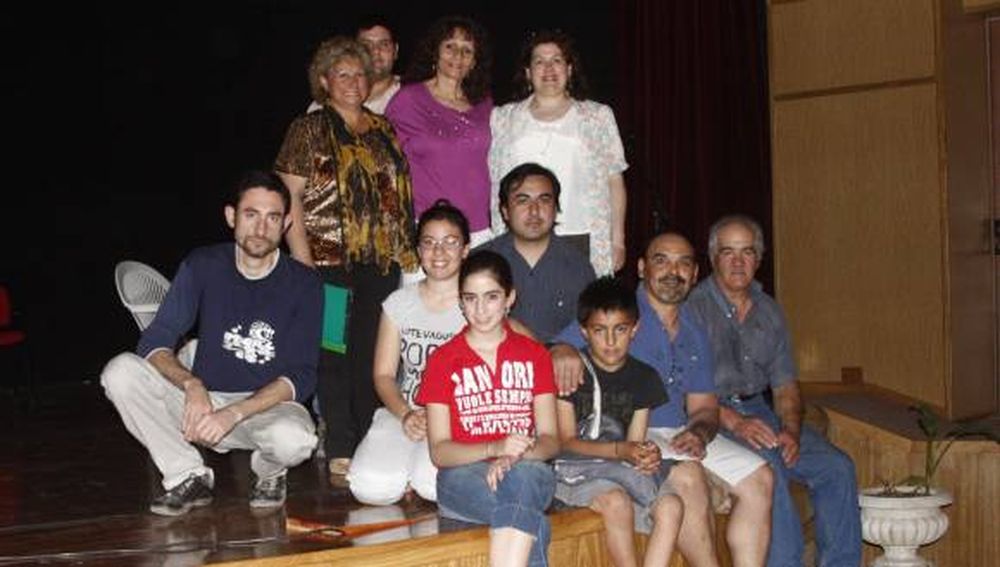 Albardón presenta a sus teatreros