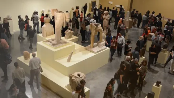 La escultura es protagonista