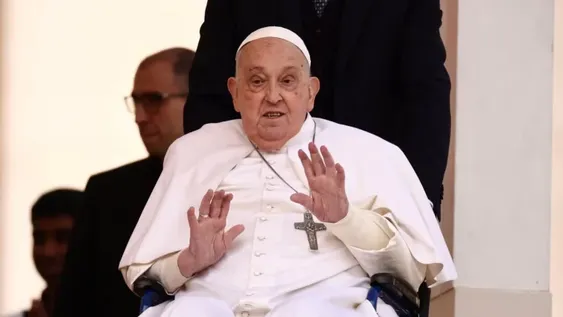 Papa Francisco - Tercera aparición pública luego de haber estado internado.-