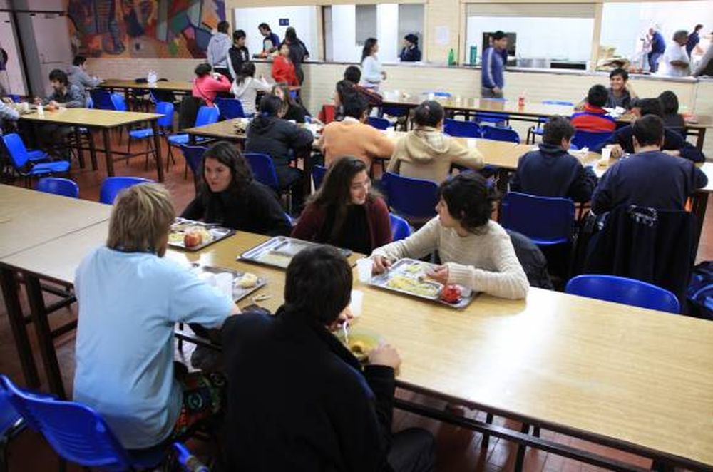 Por las cloacas, cerraron el comedor que está en Exactas