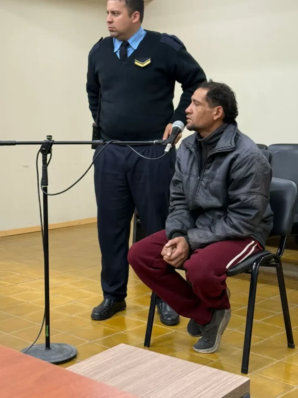 Un año de prisión efectiva por robar una bici en la puerta de un local