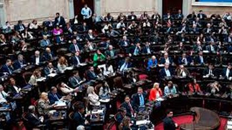 Embestida opositora en Diputados por las universidades y DNU