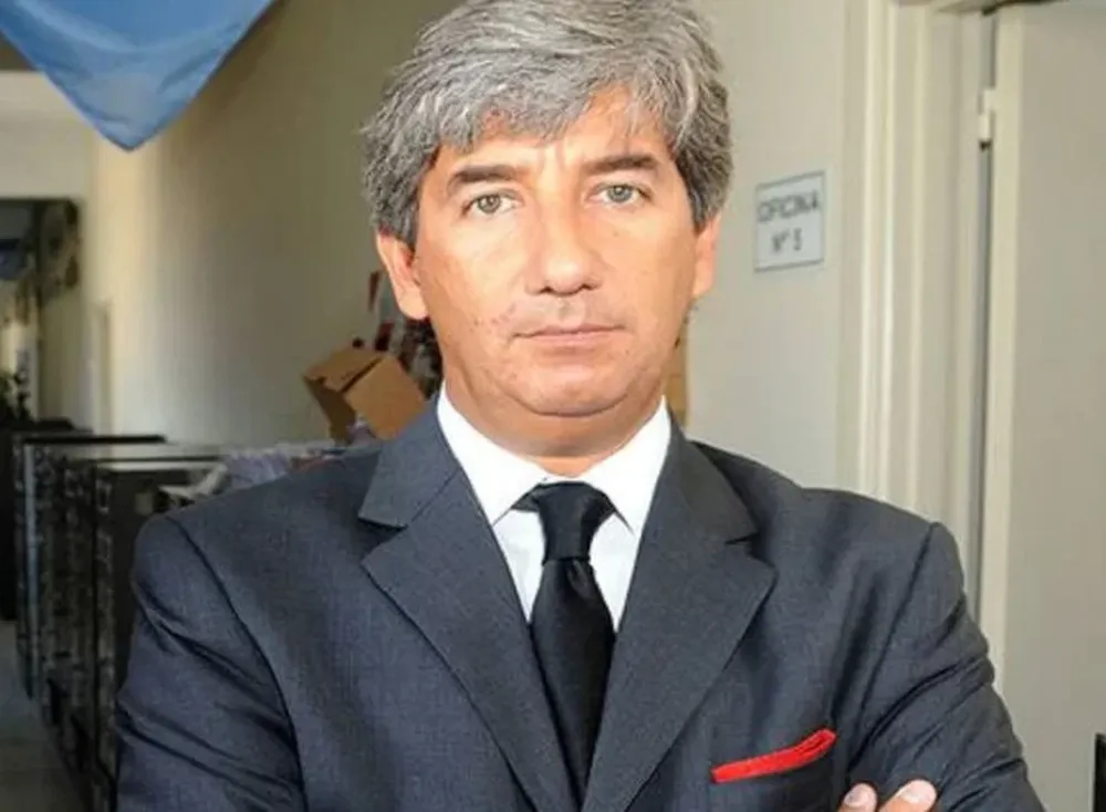 Dijo que pagó 722.000 dólares al juez Bento y complicó a todos