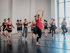 En dos niveles, los bailarines comenzarán su entrenamiento en el Teatro del Bicentenario En dos niveles, los bailarines comenzarán su entrenamiento en el Teatro del Bicentenario