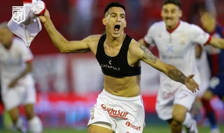 Huracán ganó el clásico y hundió a San Lorenzo