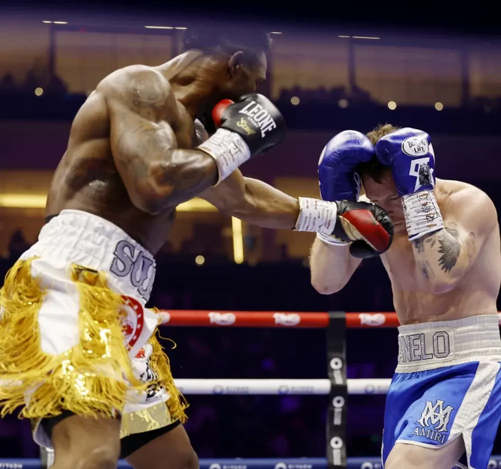 El campeón mexicano no pudo desentrañar al estilo del cubano Scull.