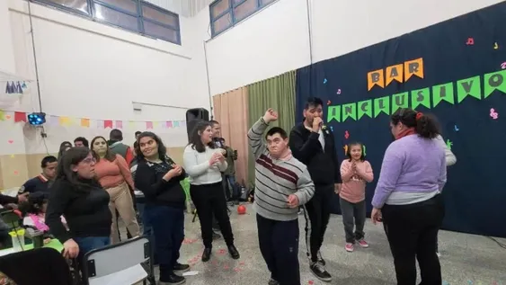 La escuela que, por un día, será un bar para alumnos con discapacidad