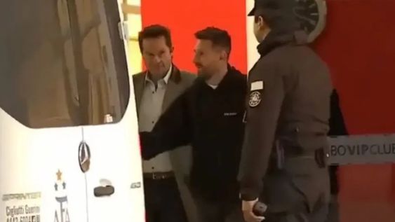 Lionel Messi llegó a la Argentina y se sumó a la Selección de Lionel Scaloni de cara a los amistosos de la fecha FIFA