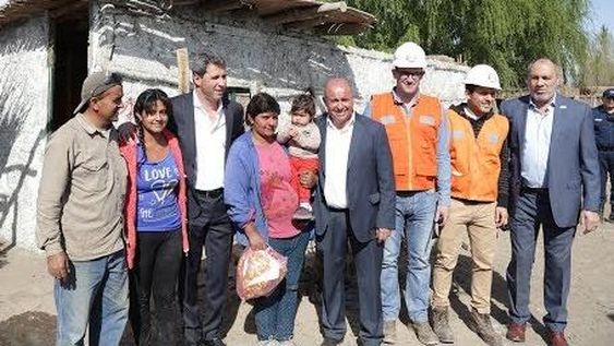 Una nueva erradicación de villas benefició a 47 familias de Rawson