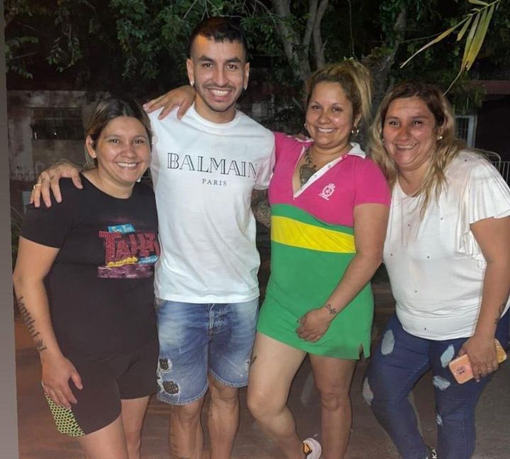 Correa, sostén de familia a los 10 años y con un corazón enorme