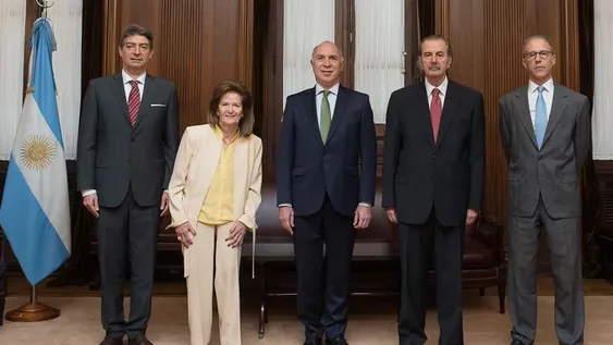 La Corte Suprema dispuso un aumento de sueldos para todo el Poder Judicial