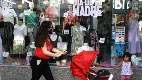 Día de la Madre: comercio y Gobierno, con muchas promos para salvar ventas