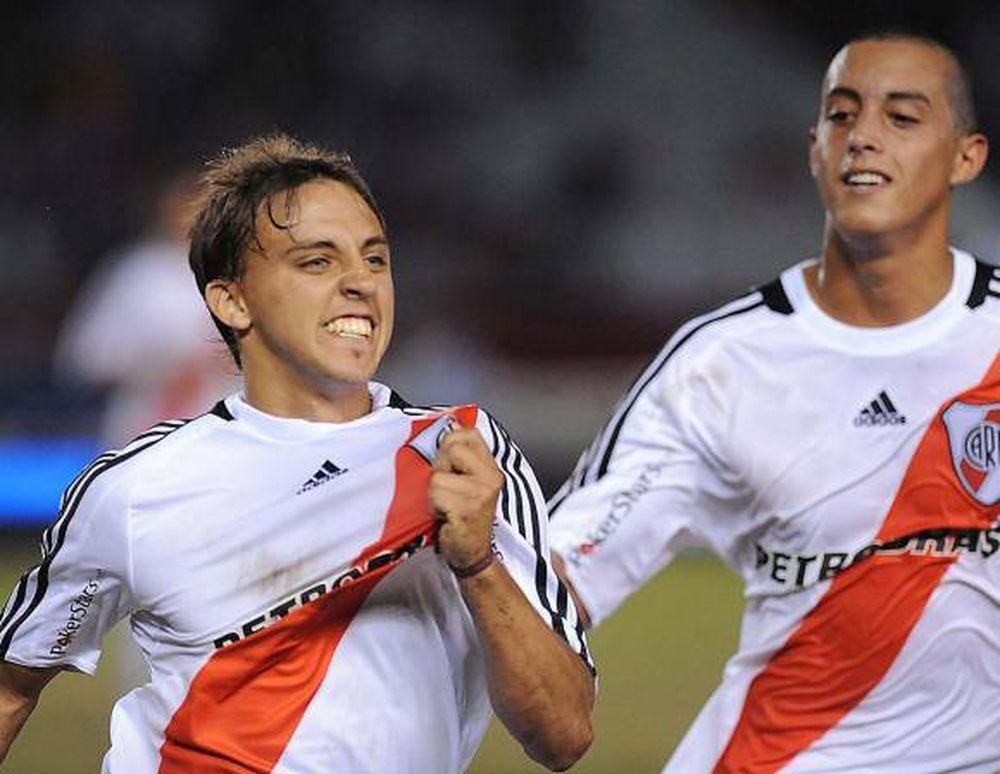 River, de pelota parada
