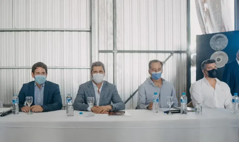 Uñac lanzó la Mesa del Agua