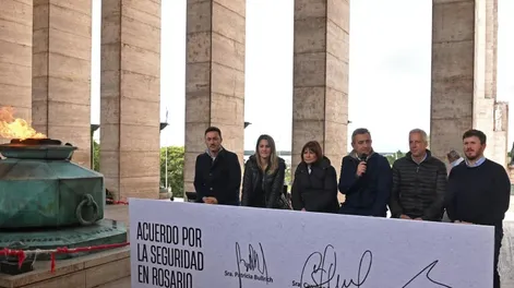 Larreta y Bullrich miden fuerzas en una interna clave en Santa Fe