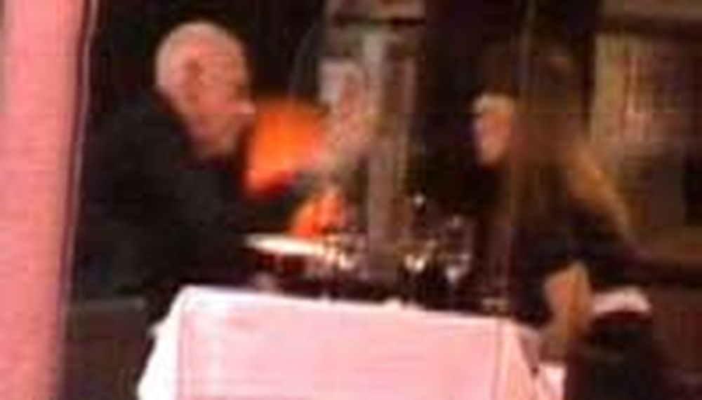 Lo pescaron con otra